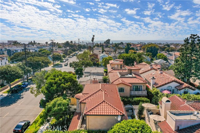 817 Garnet Street, Redondo Beach, California 90277, 3 Bedrooms Bedrooms, ,3 BathroomsBathrooms,Residential,Sold,Garnet,SR20234733