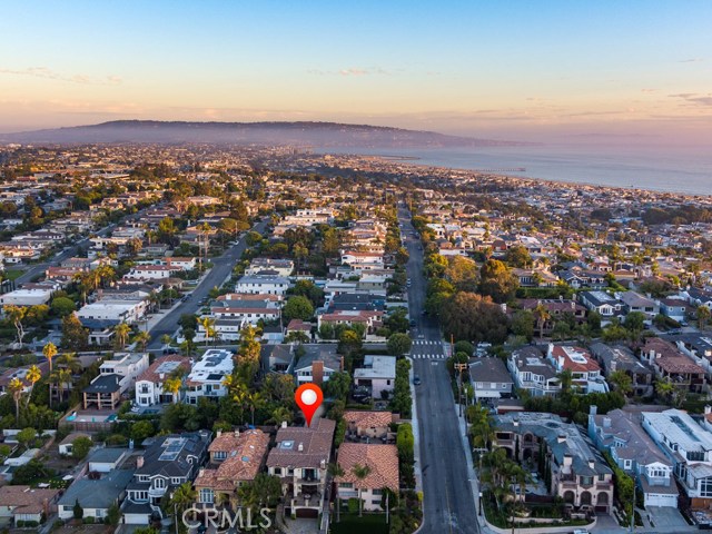 906 9th Street, Manhattan Beach, California 90266, 6 Bedrooms Bedrooms, ,7 BathroomsBathrooms,Residential,Sold,9th,SR20169119