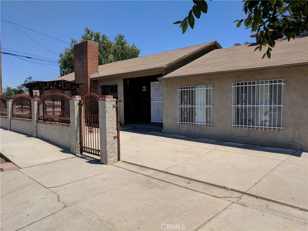 10363 OMELVENY Avenue