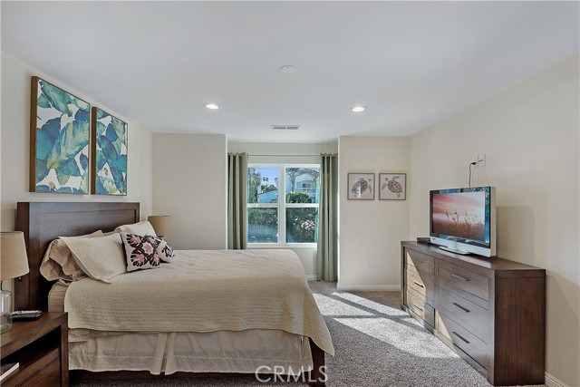 4 Bed Home for Sale in Sherman Oaks, California