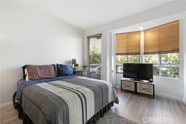 2 Bed Home for Sale in Encino, California