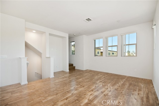 3 Bed Home for Sale in Van Nuys, California