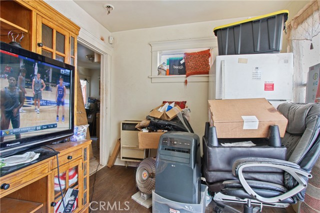  Income Home for Sale in Los Angeles, California