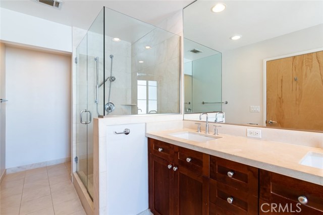 2 Bed Home for Sale in Playa Vista, California