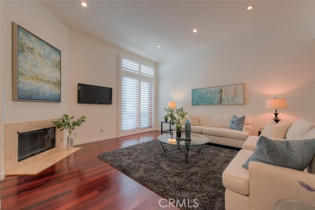 3 Bed Home for Sale in Studio City, California