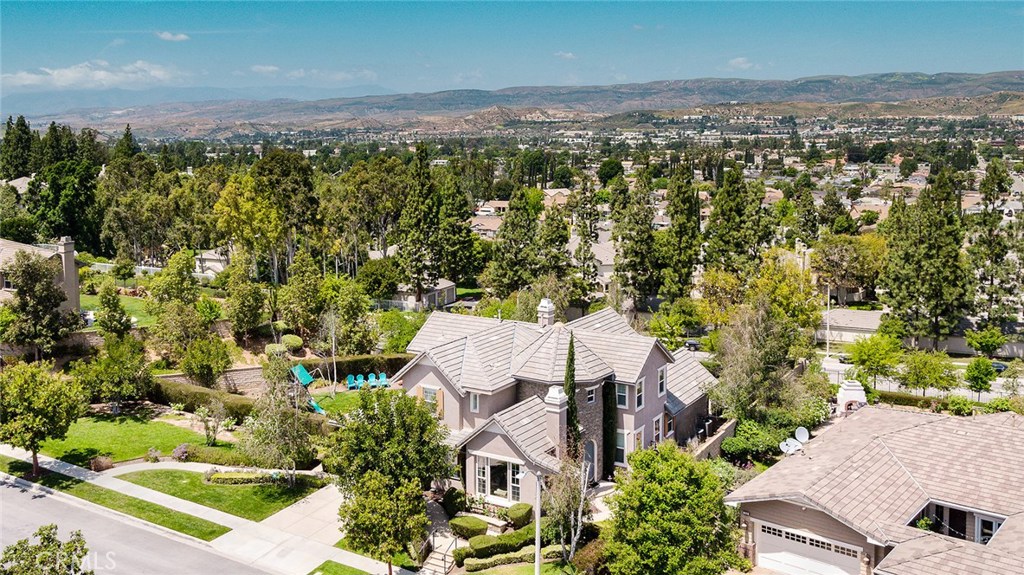 Photo of 1231 WETHERBY STREET, Simi Valley, CA 93065