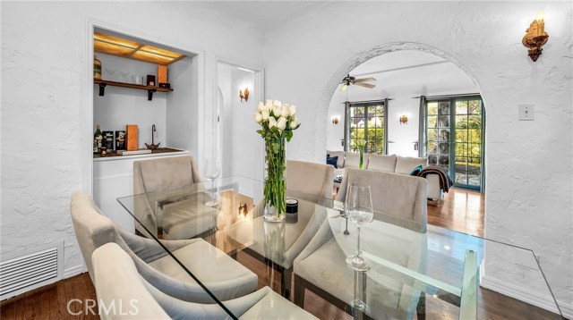 2 Bed Home for Sale in Toluca Lake, California