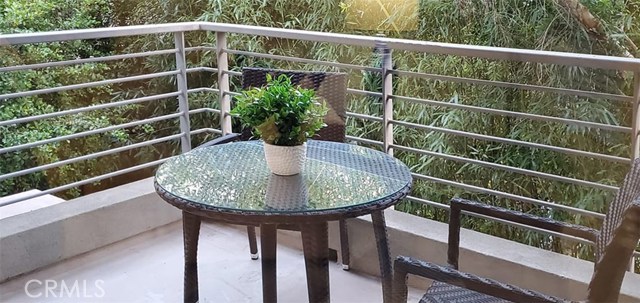 2 Bed Home for Sale in Studio City, California
