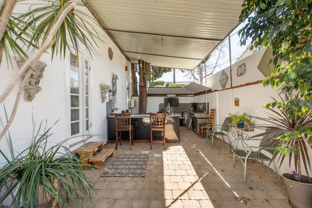 3 Bed Home for Sale in Van Nuys, California