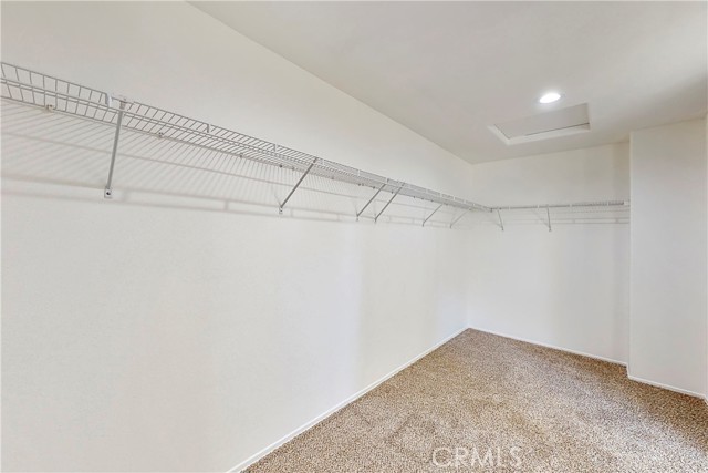 5 Bed Home for Sale in Castaic, California