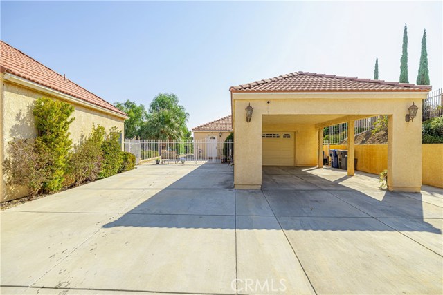 6 Bed Home for Sale in Palmdale, California