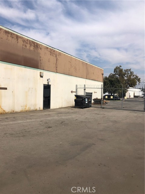 Remick, 91331, ,Commercial,For Sale,Remick,SR20210875