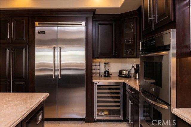 5 Bed Home for Sale in Valley Village, California