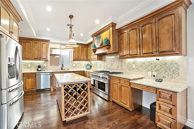 237 Irena Avenue, Redondo Beach, California 90277, 4 Bedrooms Bedrooms, ,3 BathroomsBathrooms,Residential,Sold,Irena,SR17073168