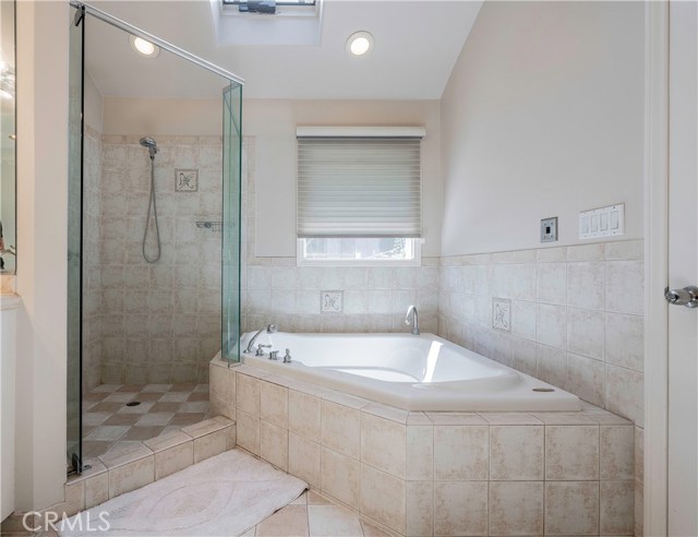 4 Bed Home for Sale in Sherman Oaks, California