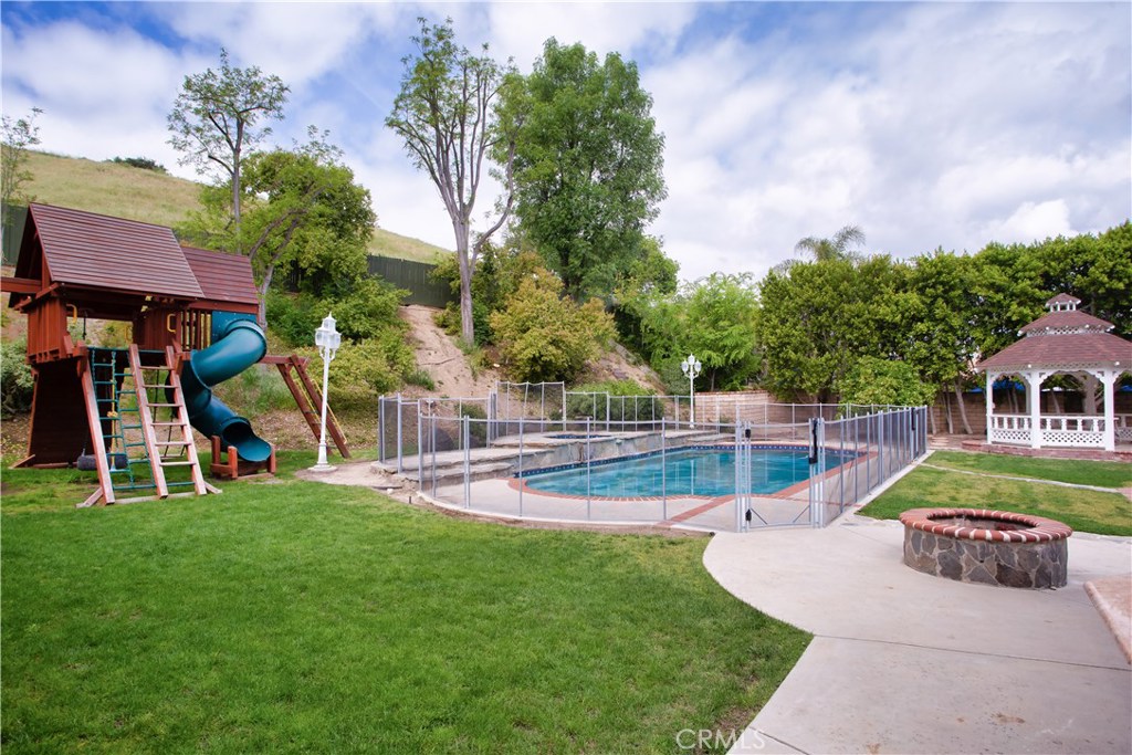 Photo for 4733 Westchester Drive, Woodland Hills, CA 91364 - Listing #SR-19233022 4733 Westchester Drive, Woodland Hills, CA 91364