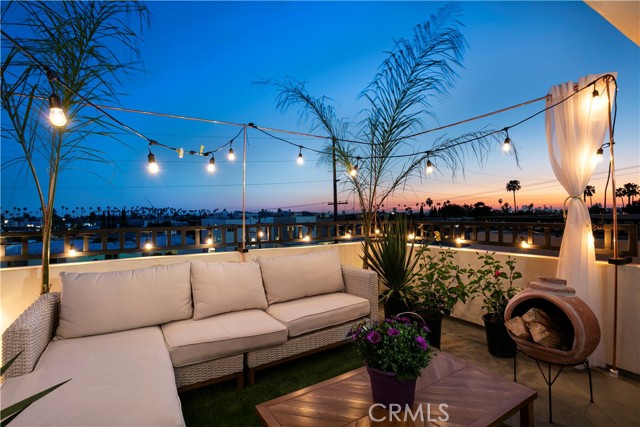2 Bed Home for Sale in Hollywood, California