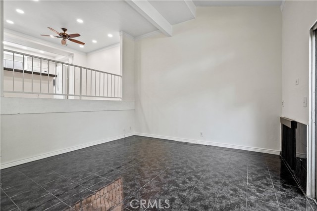 2 Bed Home for Sale in Van Nuys, California