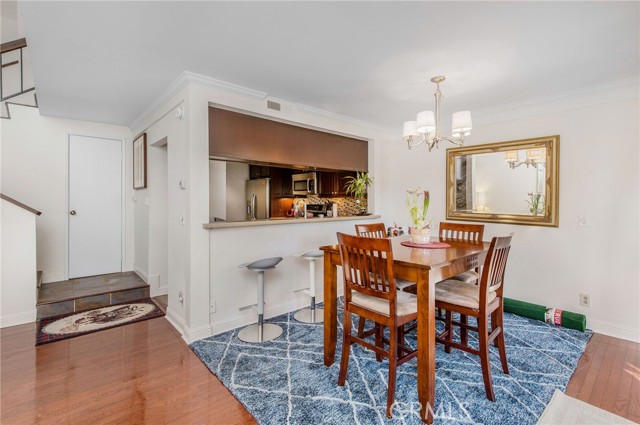 2 Bed Home for Sale in Van Nuys, California