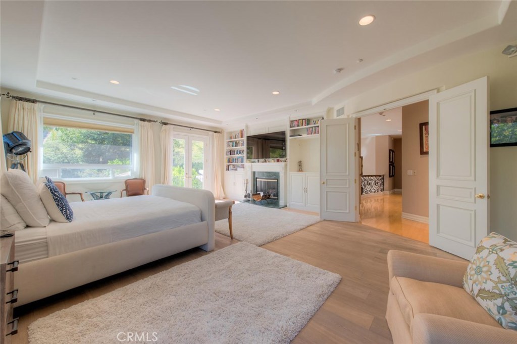 Photo for 3743 Winford Drive, Tarzana, CA 91356 - Listing #SR-19247958 3743 Winford Drive, Tarzana, CA 91356