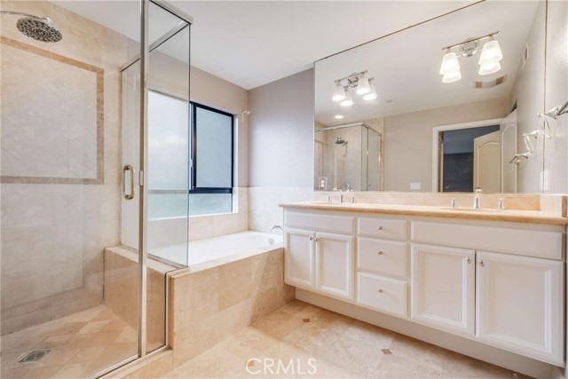 2 Bed Home for Sale in Sherman Oaks, California