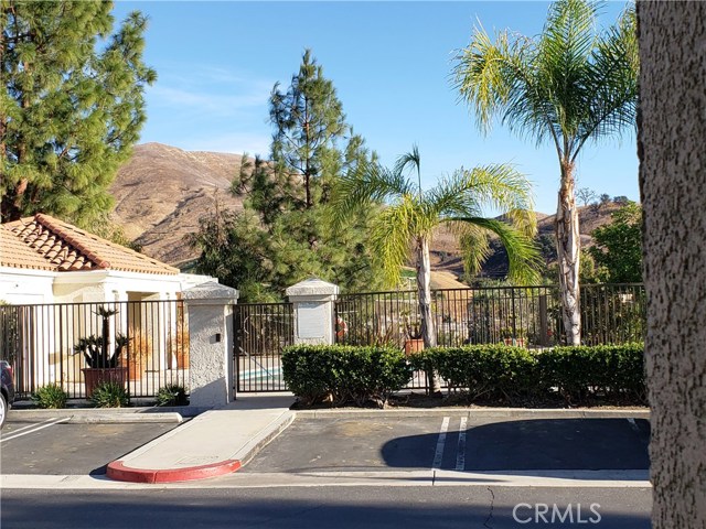 2 Bed Home for Sale in Calabasas, California