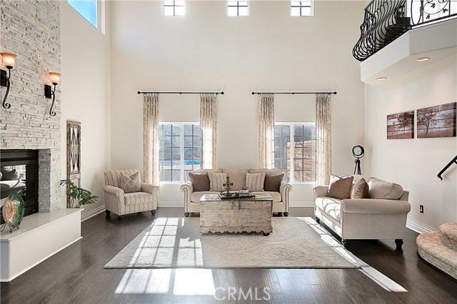 3 Bed Home for Sale in Agua Dulce, California