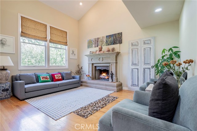 4 Bed Home for Sale in Sherman Oaks, California