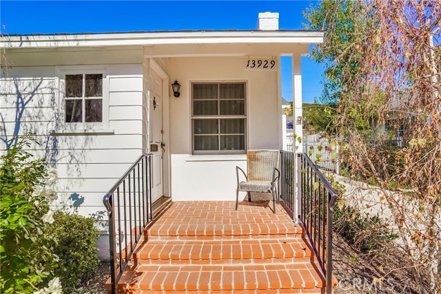 3 Bed Home for Sale in Sherman Oaks, California