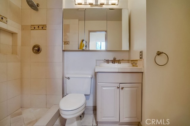 511 Meyer Lane, Redondo Beach, California 90278, 2 Bedrooms Bedrooms, ,1 BathroomBathrooms,Residential,Sold,Meyer,SR19152938