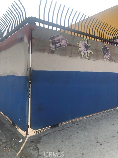 Firestone, 90001, ,For Sale,Firestone,SR20195874