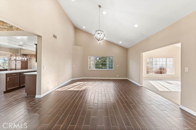 5 Bed Home for Sale in Granada Hills, California