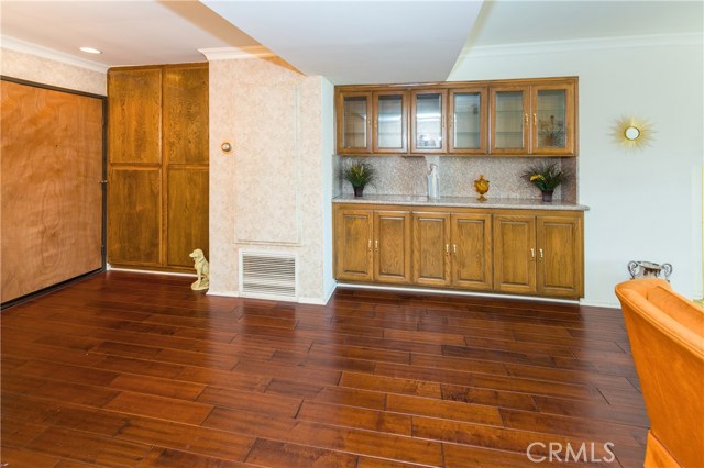 2 Bed Home for Sale in Sherman Oaks, California