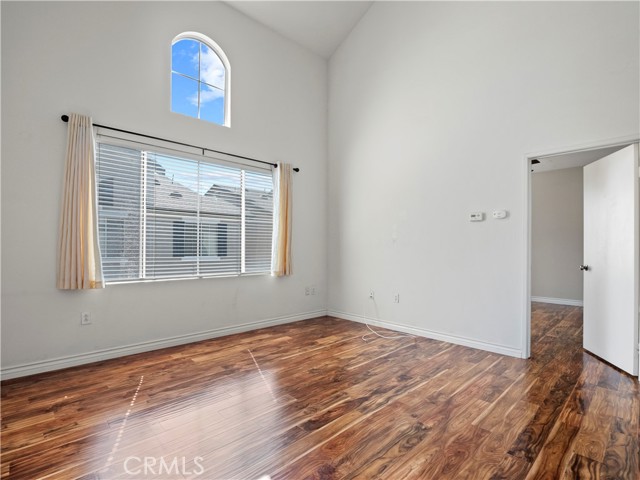 1 Bed Home for Sale in Saugus, California