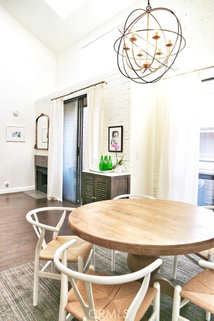 2 Bed Home for Sale in Sherman Oaks, California