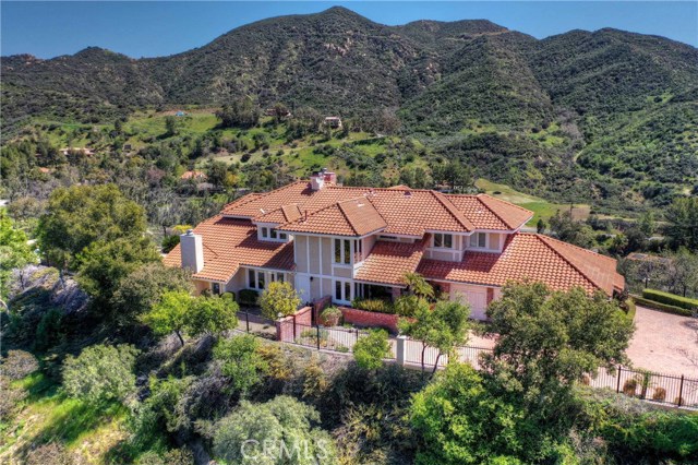 Photo of 2575 Hierro Way, Calabasas, CA 91302