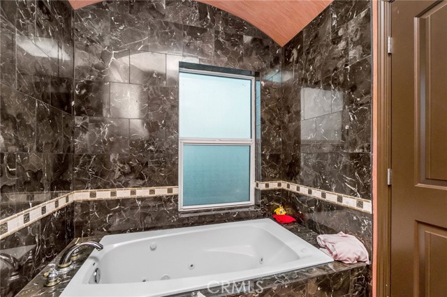 5 Bed Home for Sale in Palmdale, California
