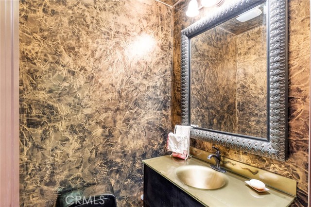 5 Bed Home for Sale in Palmdale, California