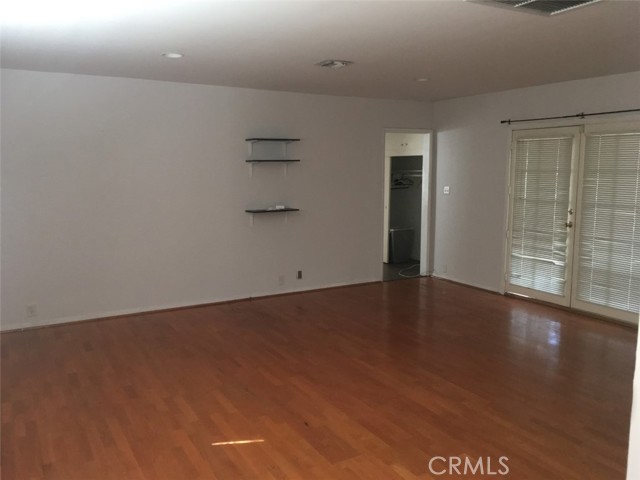4 Bed Home for Sale in Lake Balboa, California