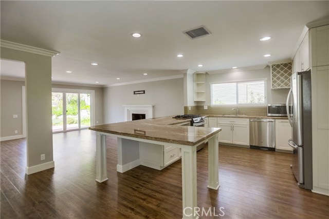 4 Bed Home for Sale in Calabasas, California