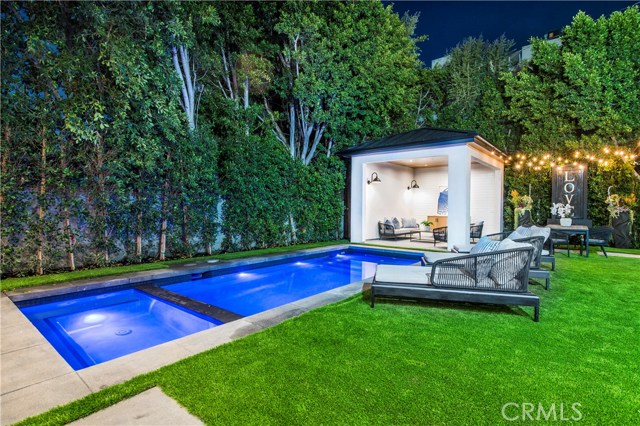 5 Bed Home for Sale in Studio City, California