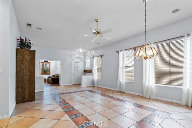 5 Bed Home for Sale in Saugus, California