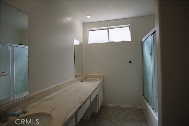 3 Bed Home for Sale in Van Nuys, California
