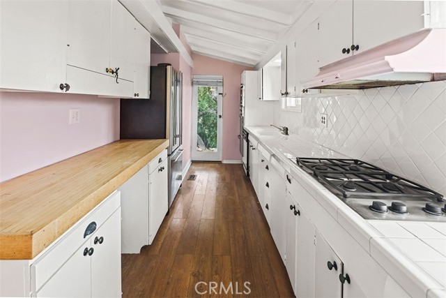 3 Bed Home for Sale in Calabasas, California