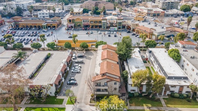 2 Bed Home for Sale in Studio City, California