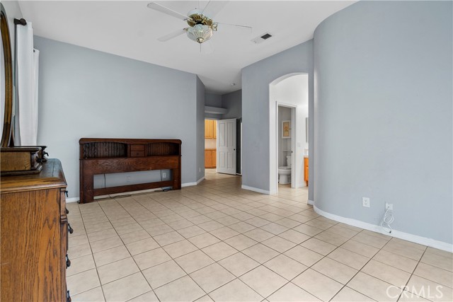 5 Bed Home for Sale in Saugus, California