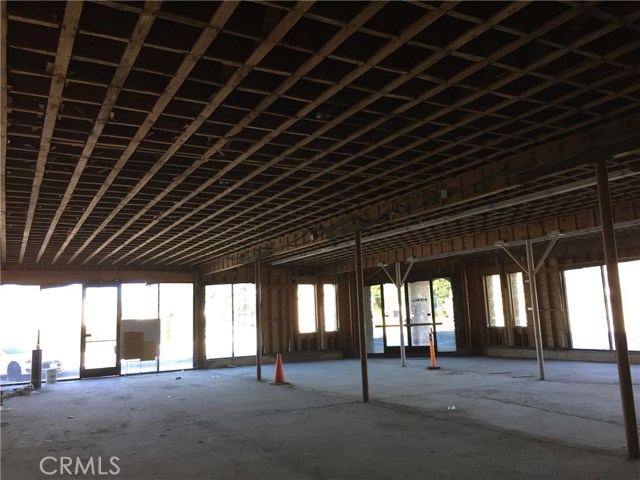 1st, 92220, ,For Sale,1st,SR20203212