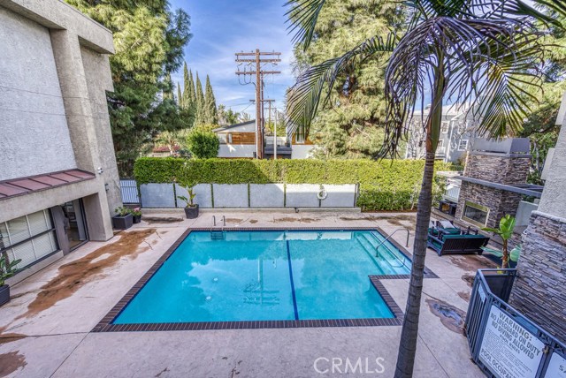 2 Bed Home for Sale in Studio City, California