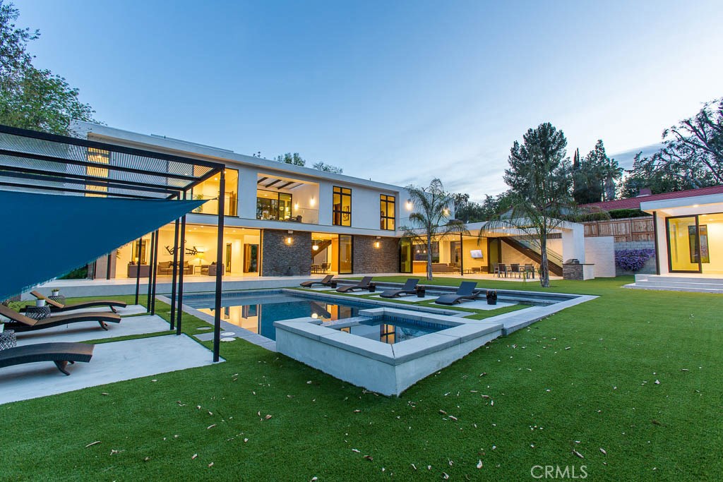 Photo for 23315 CALVERT Street, Woodland Hills, CA 91367 - Listing #SR-19072953 23315 CALVERT Street, Woodland Hills, CA 91367