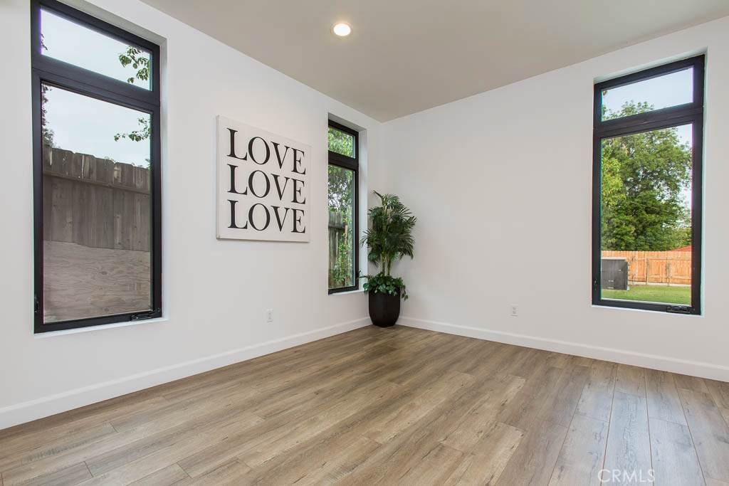 Photo for 23315 CALVERT Street, Woodland Hills, CA 91367 - Listing #SR-19072953 23315 CALVERT Street, Woodland Hills, CA 91367